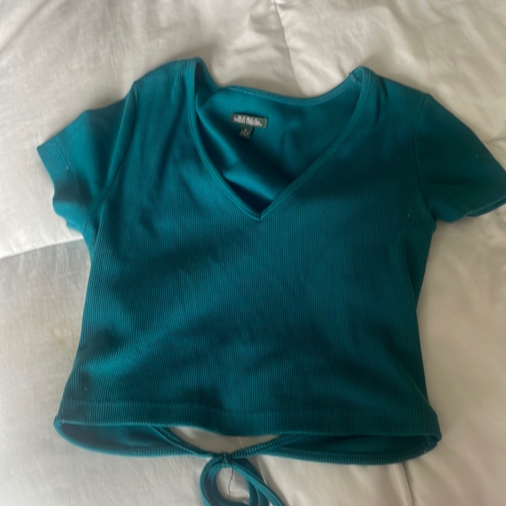 Size smalll teal crop top with tie back